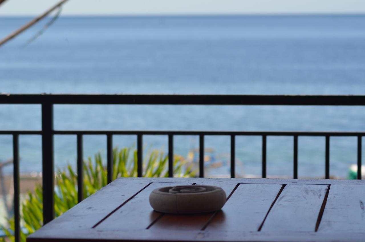 艾湄湾 里维拉海滩旅馆酒店 外观 照片
